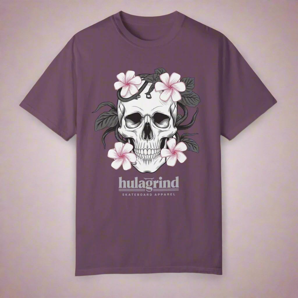 Women skateboarding t-shirt